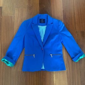 ZARA Blue Blazer with 3/4 Sleeves, Size M